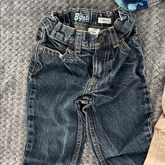 Baby boy 12-18months fall shirts and pants bundle - Picture 14 of 14